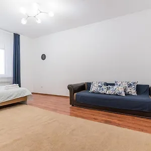 Olimp Palace Apartament In Center Of City Астана